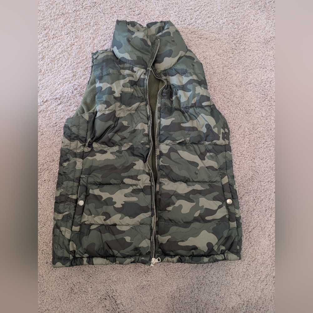 Camouflage Puffer Vest